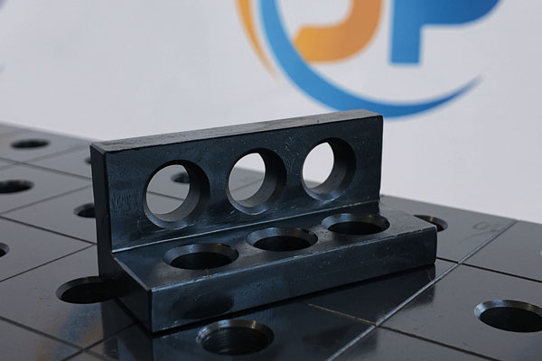 Positioning square-D16-90*40*40